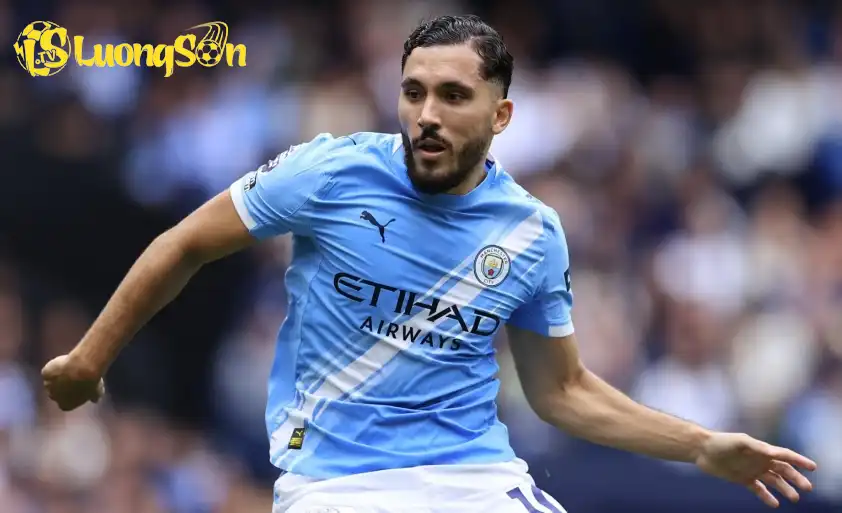 Cherki được xác nhận bị rách cơ tứ đầu đùi Cherki được xác nhận bị rách cơ tứ đầu đùi