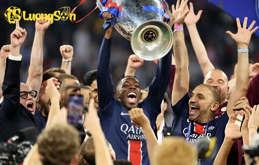 Dembele trải qua mùa giải 2024/25 bùng nổ với các danh hiệu cao quý Dembele trải qua mùa giải 2024/25 bùng nổ với các danh hiệu cao quý