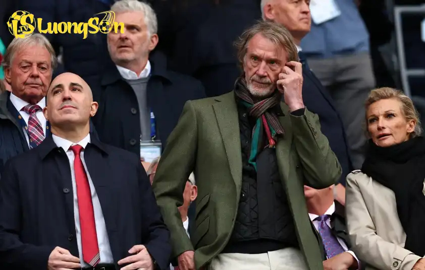 Man Utd trải qua chuỗi ngày đen tối dưới triệu đại Sir Jim Ratcliffe Man Utd trải qua chuỗi ngày đen tối dưới triệu đại Sir Jim Ratcliffe